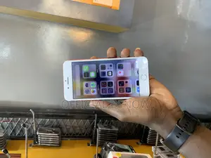 Apple iPhone 7 Plus 128 GB Red