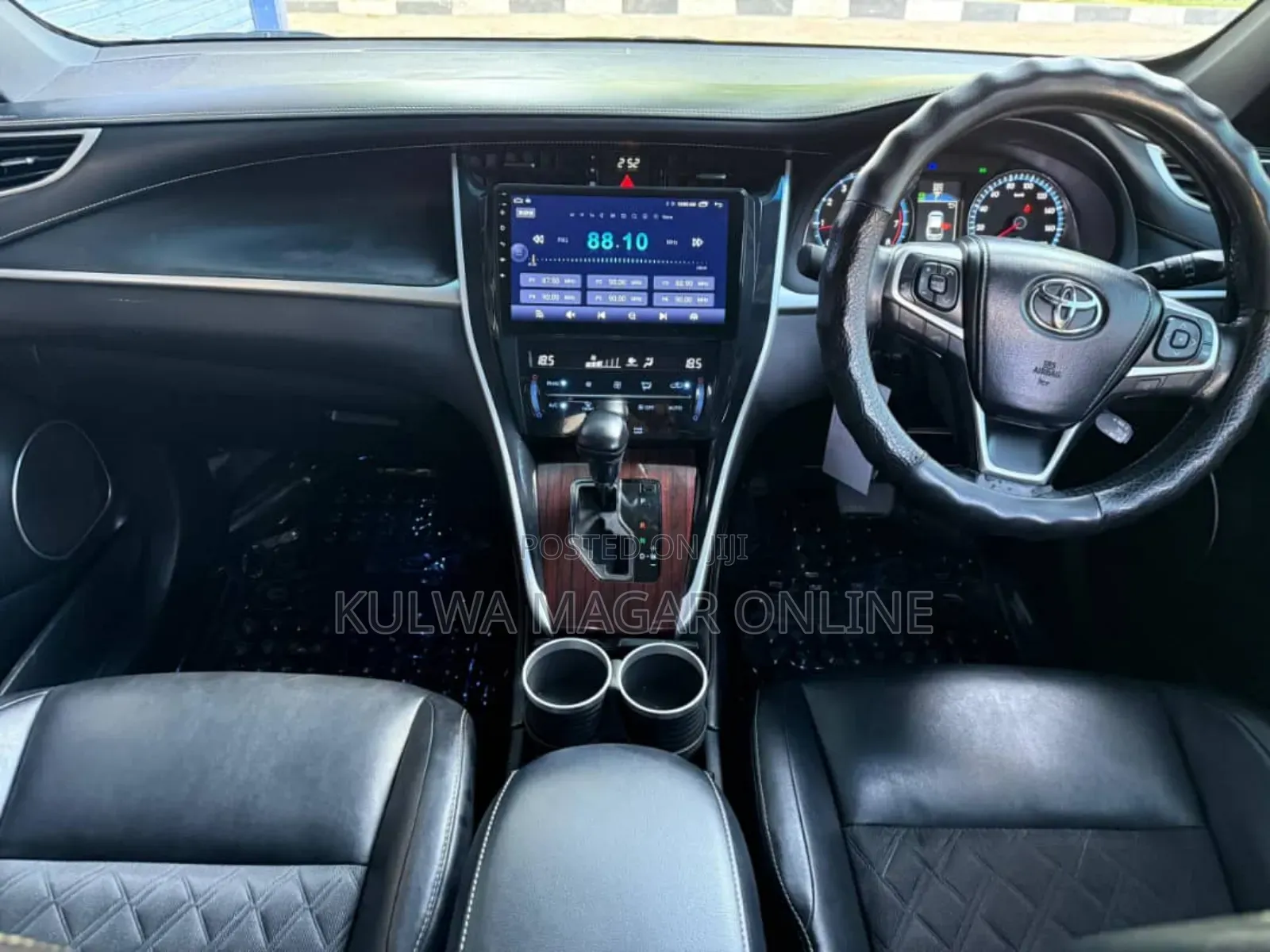 Toyota Harrier 2018 White