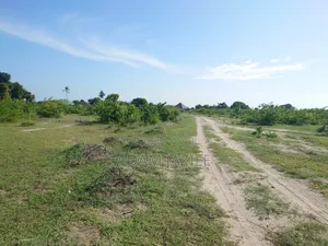 Kiwanja Kinauzwa Magambani Bagamoyo