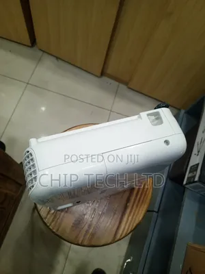 Projector Epson EB-X500