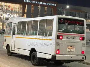 Hino Hino Dutro 2014 White