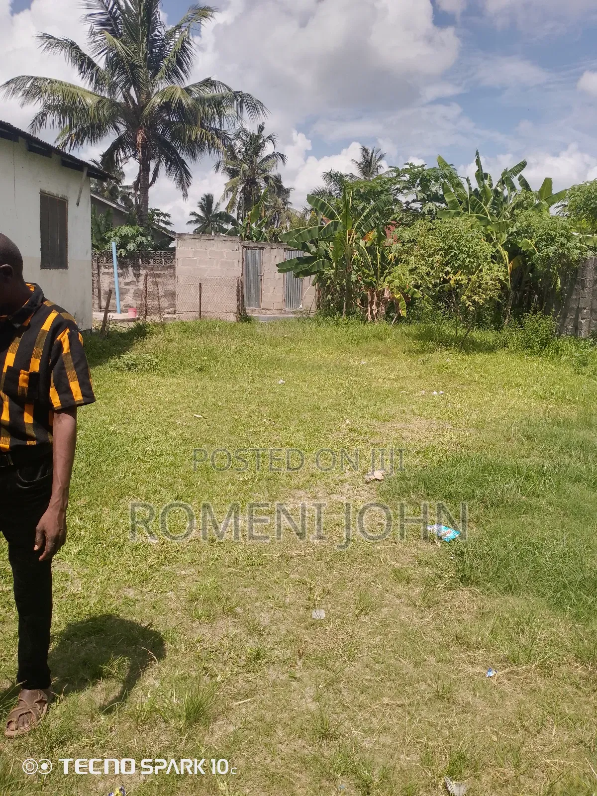 16bdrm Apartment in Tanzania Daresalaam, Ilala for sale