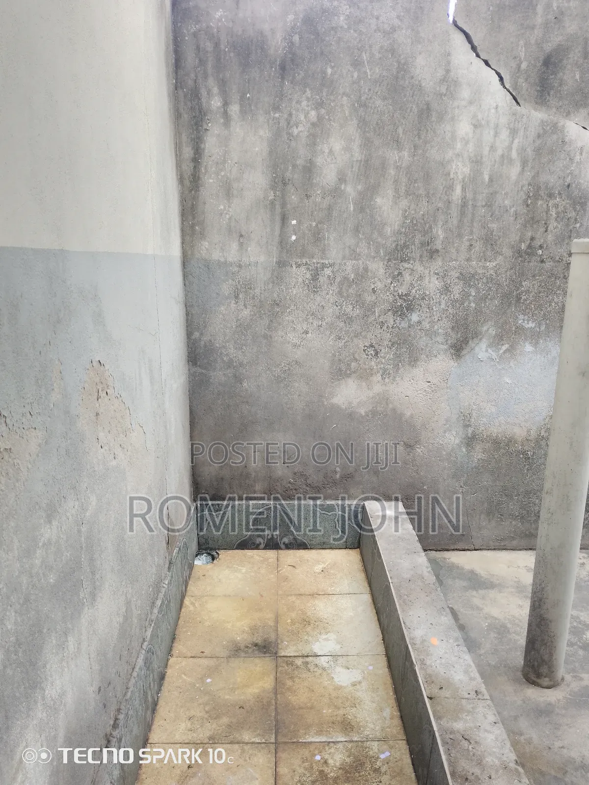 6bdrm House in Tanzania Daresalaam, Ilala for sale