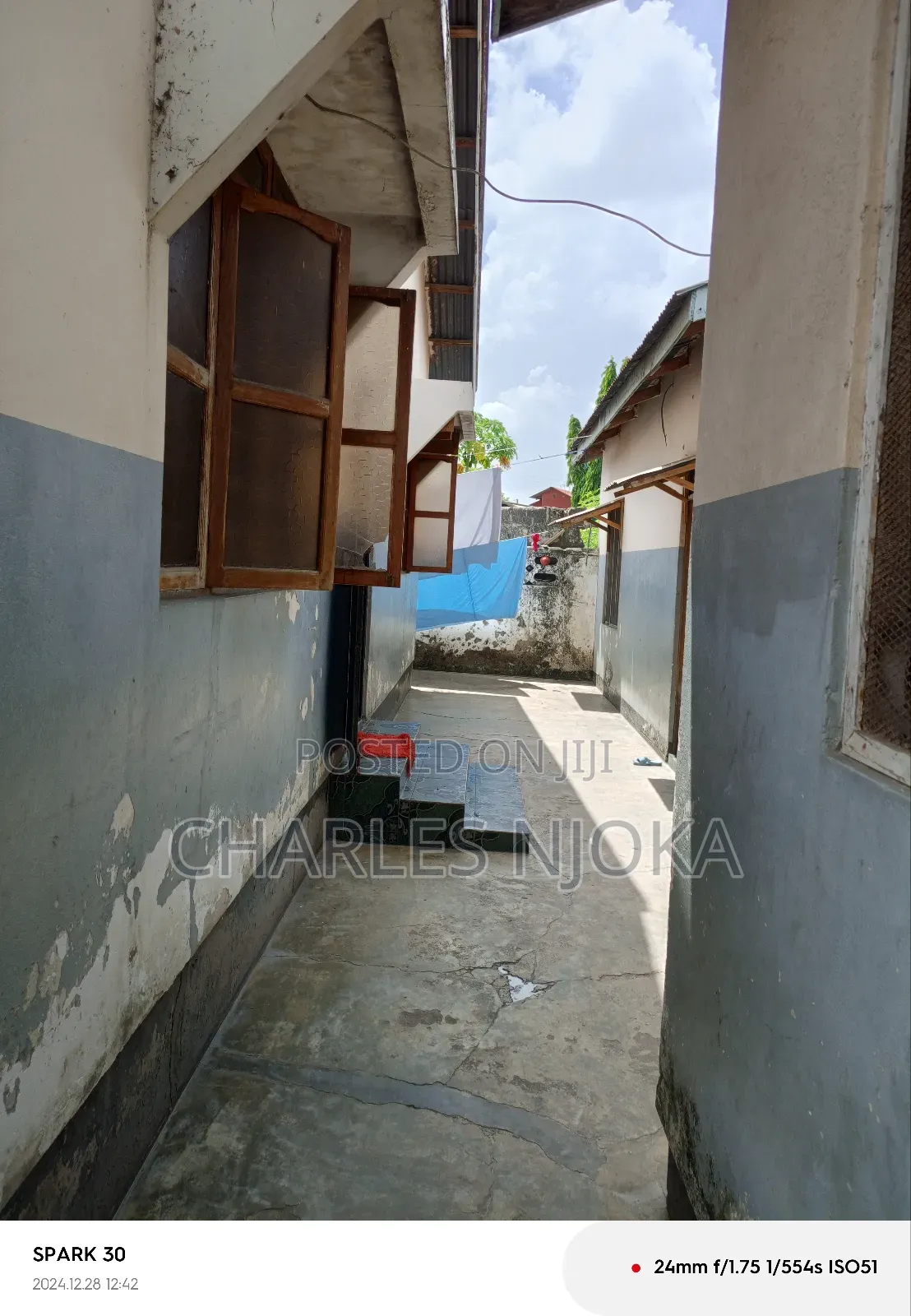 6bdrm House in Tanzania Dare Salaam for sale