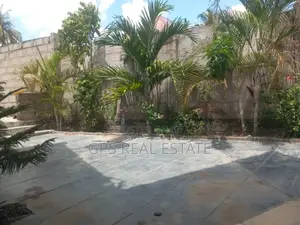 3bdrm House in Msongola, Ilala for sale
