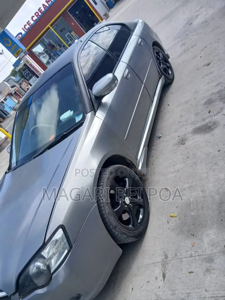 Subaru Legacy 2005 Silver