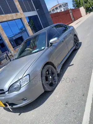 Subaru Legacy 2005 Silver