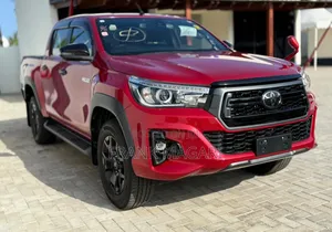 Toyota Hilux 2.4 Diesel 2020 Burgundy