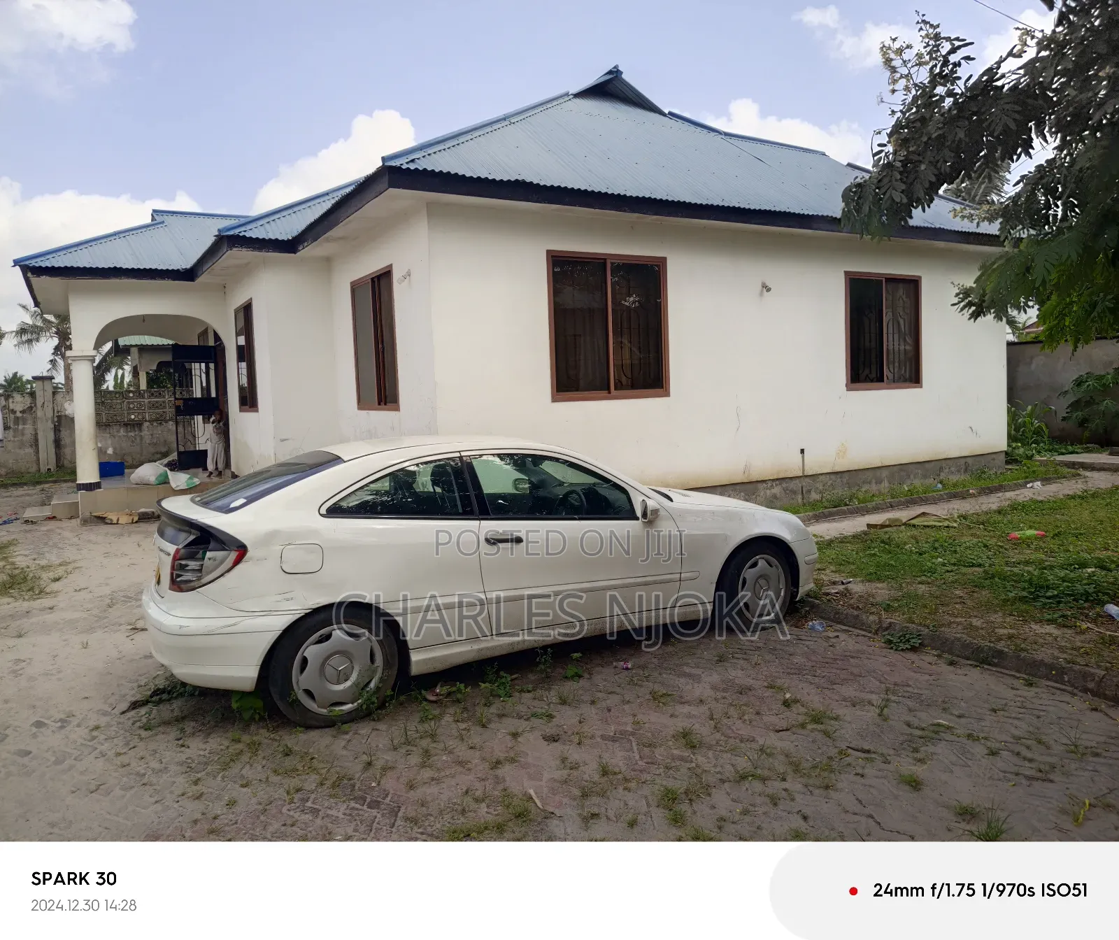 7bdrm Apartment in Tanzania Dare Salaam for sale