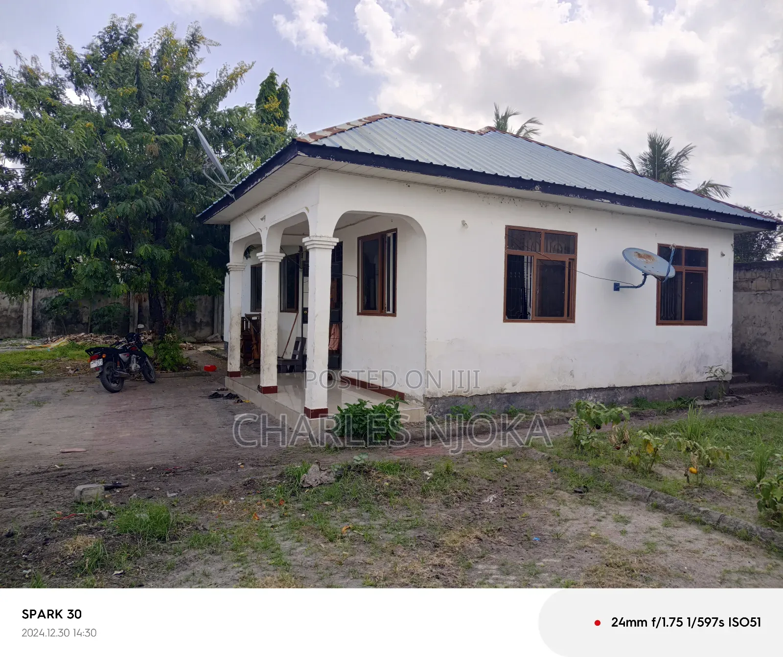 7bdrm Apartment in Tanzania Dare Salaam for sale