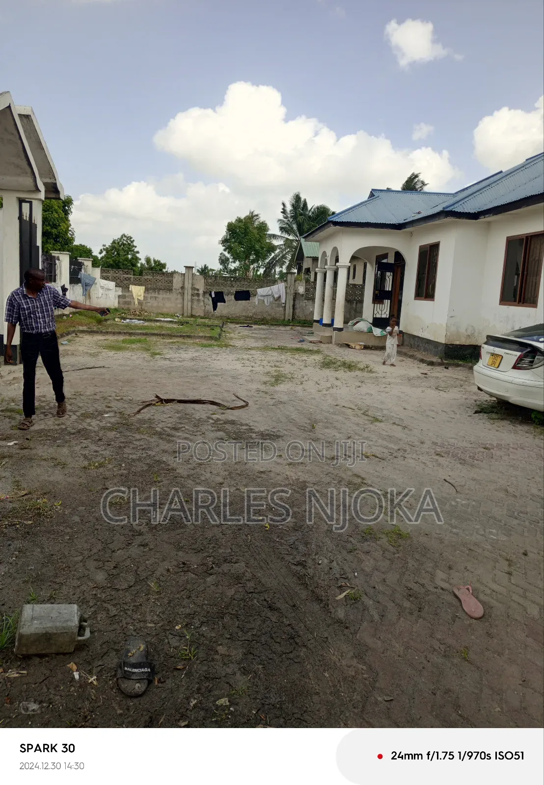 7bdrm Apartment in Tanzania Dare Salaam for sale