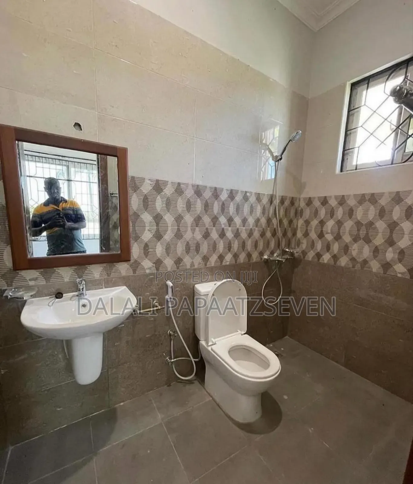 2bdrm Apartment in Dalalipapaatzseven, Kinondoni for rent