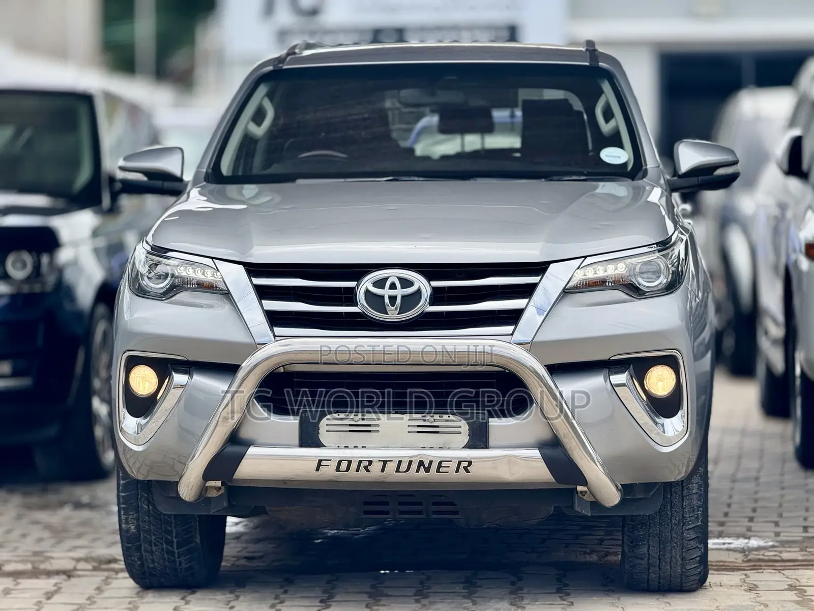Toyota Fortuner 2.4 D RWD 2017 Silver