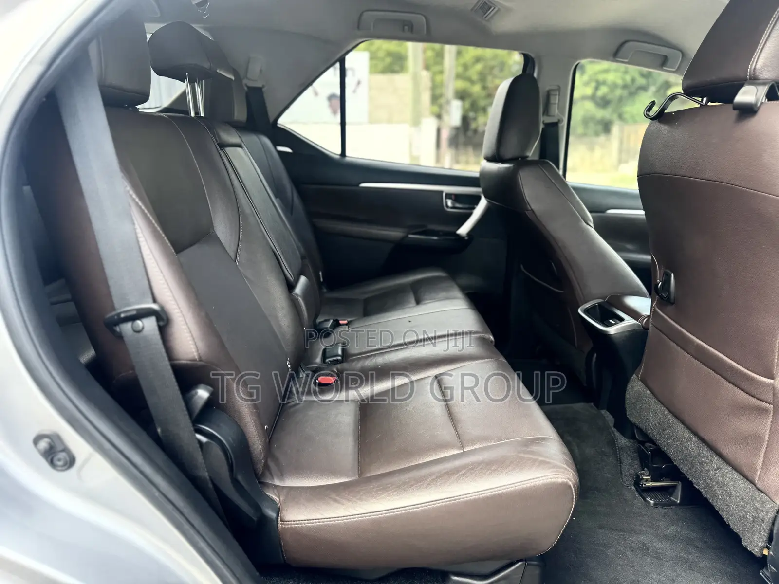 Toyota Fortuner 2.4 D RWD 2017 Silver