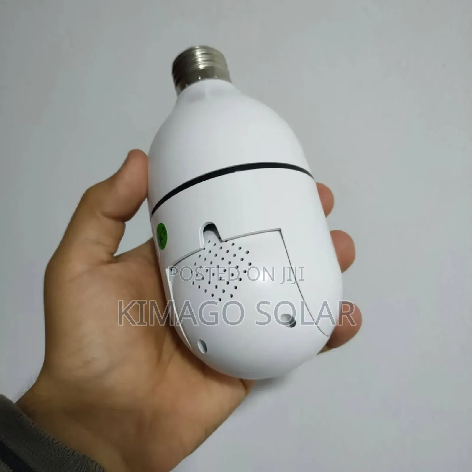 Bulb PTZ: Usalama Wa Nyumba Moja Kwa Moja Kwenye Simu Yako