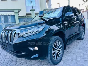 Toyota Land Cruiser Prado 2.8 2021 Black