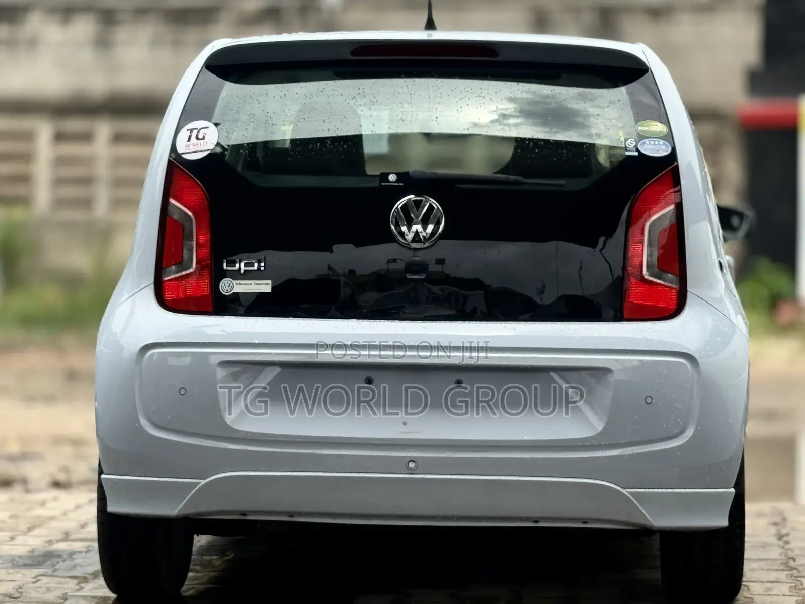 Volkswagen Up 2015 White