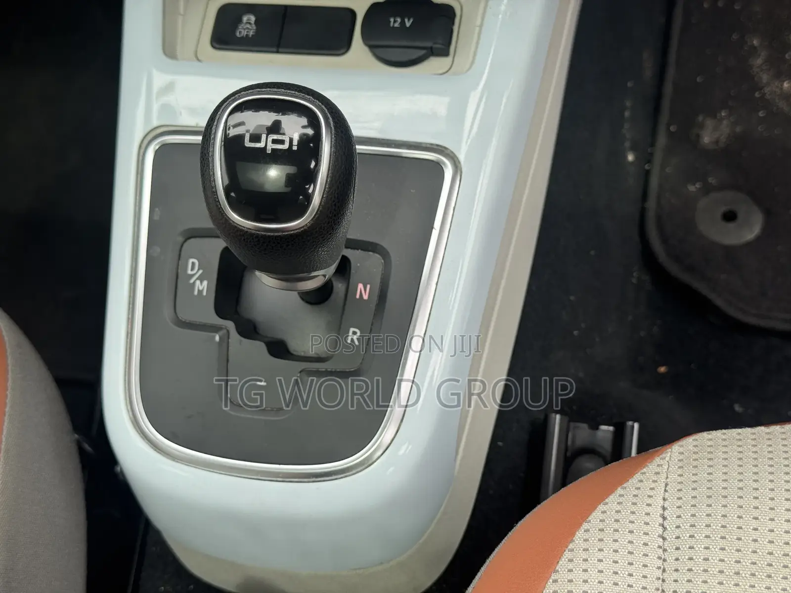 Volkswagen Up 2015 White
