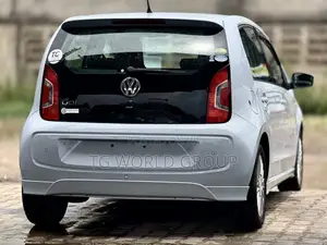 Volkswagen Up 2015 White