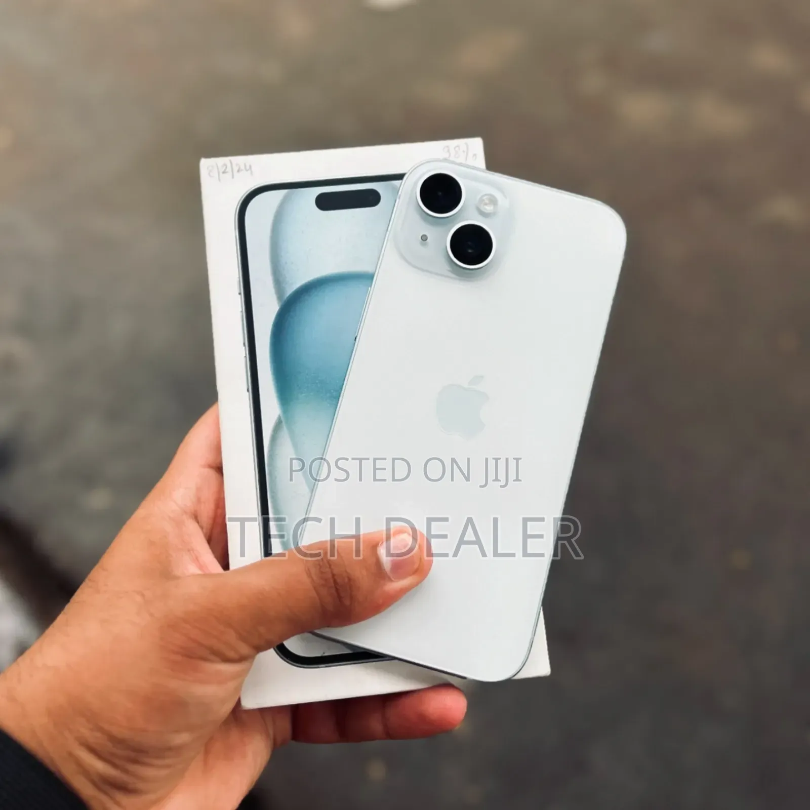 New Apple iPhone 15 128 GB White
