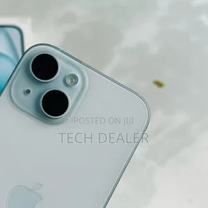 New Apple iPhone 15 128 GB White
