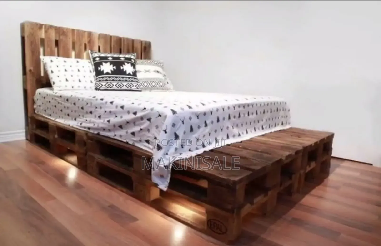 Kitanda Cha Pallet Simple Sana Bei Ya Ofa