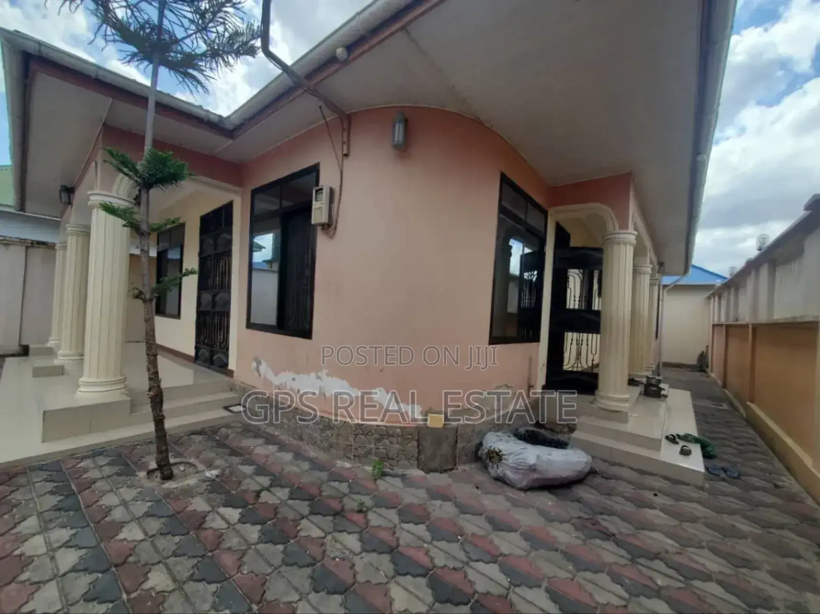 3bdrm House in Saku Ilulu Mbagala, Temeke for sale