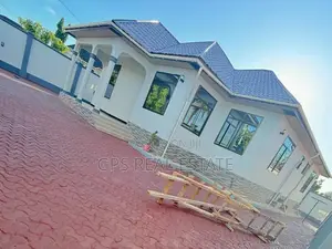 4bdrm House in Goba Njia Panda, Kinondoni for sale