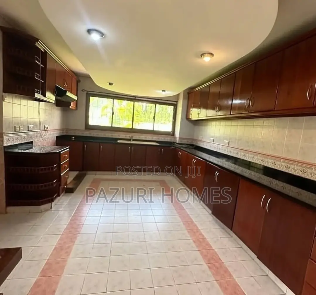 5bdrm Bungalow in Mbezi Beach Shoppers for rent