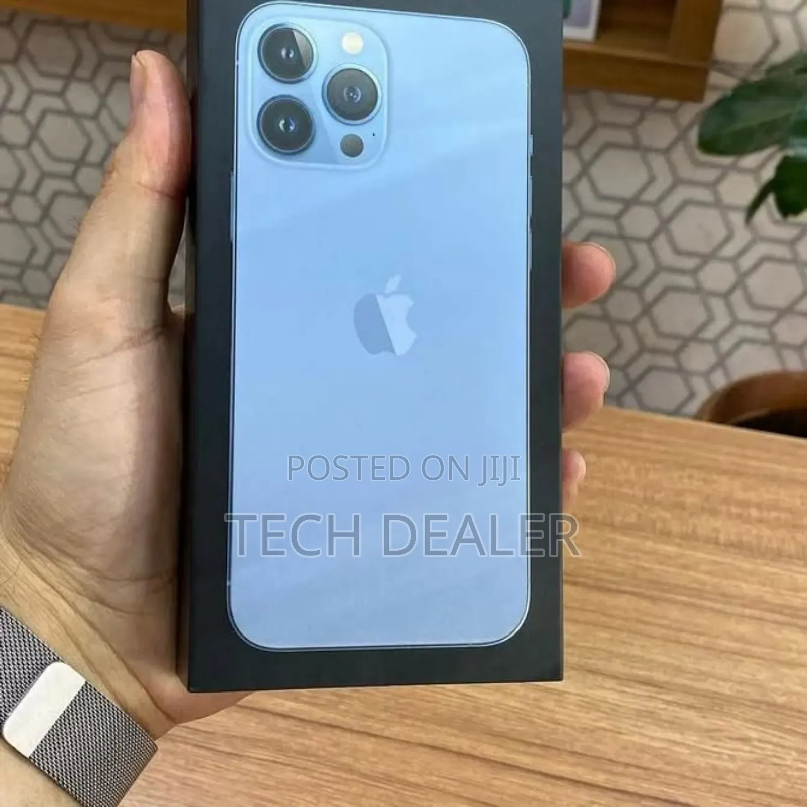 New Apple iPhone 13 Pro Max 128 GB Blue