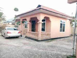 3bdrm House in Tanzania Daresalaam, Ilala for sale