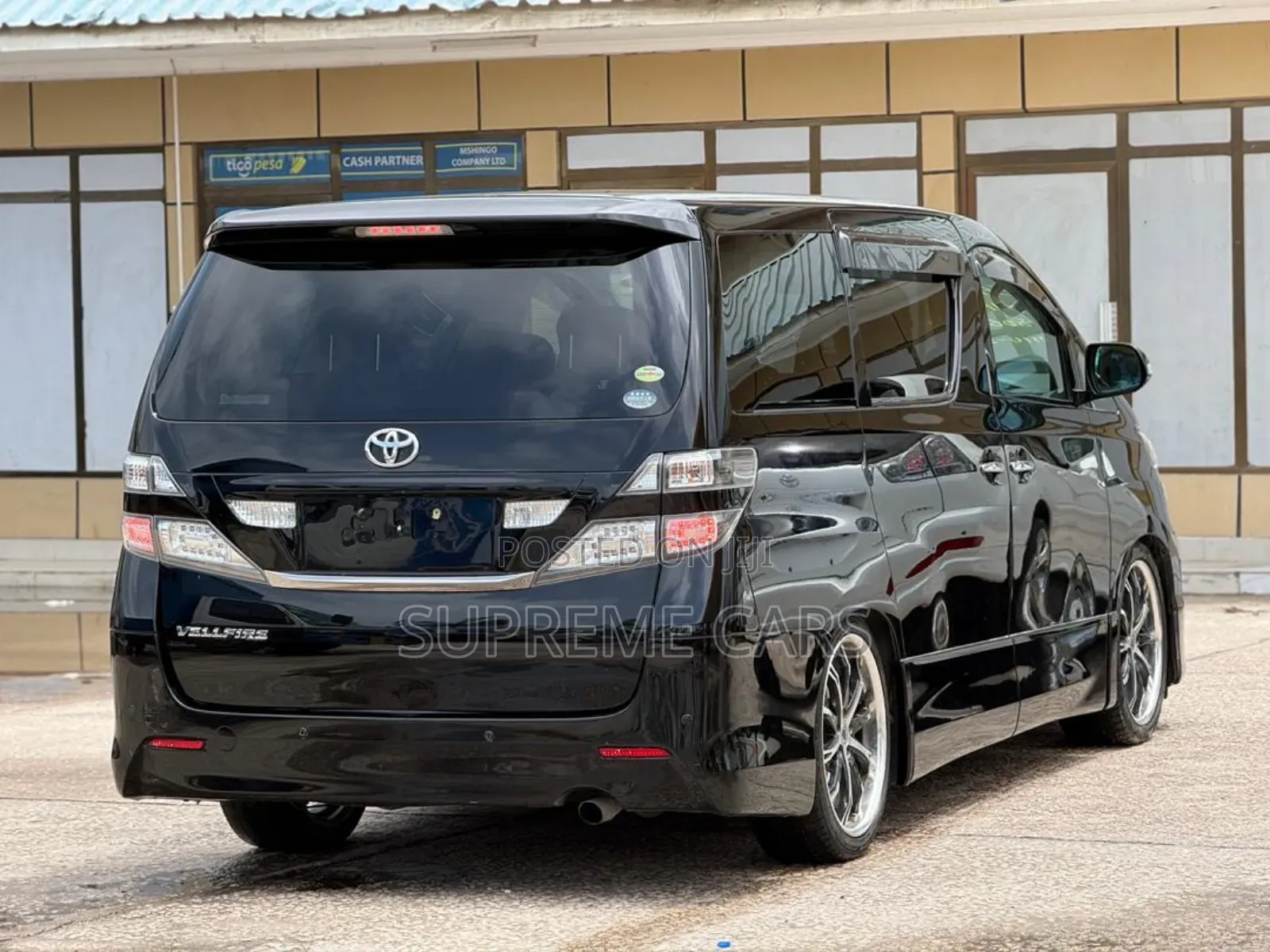Toyota Vellfire 2009 Black