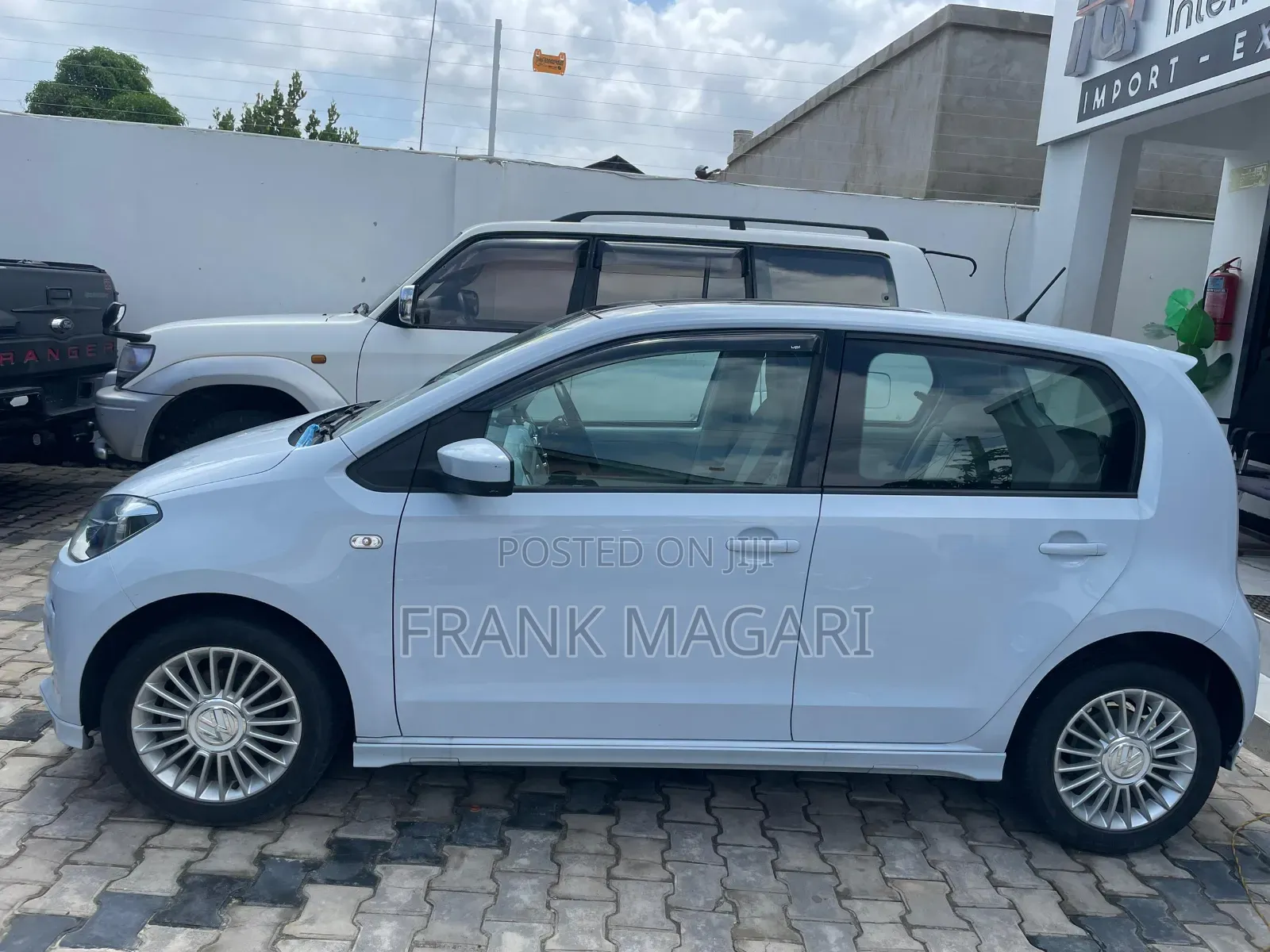 Volkswagen Up 2013 Blue