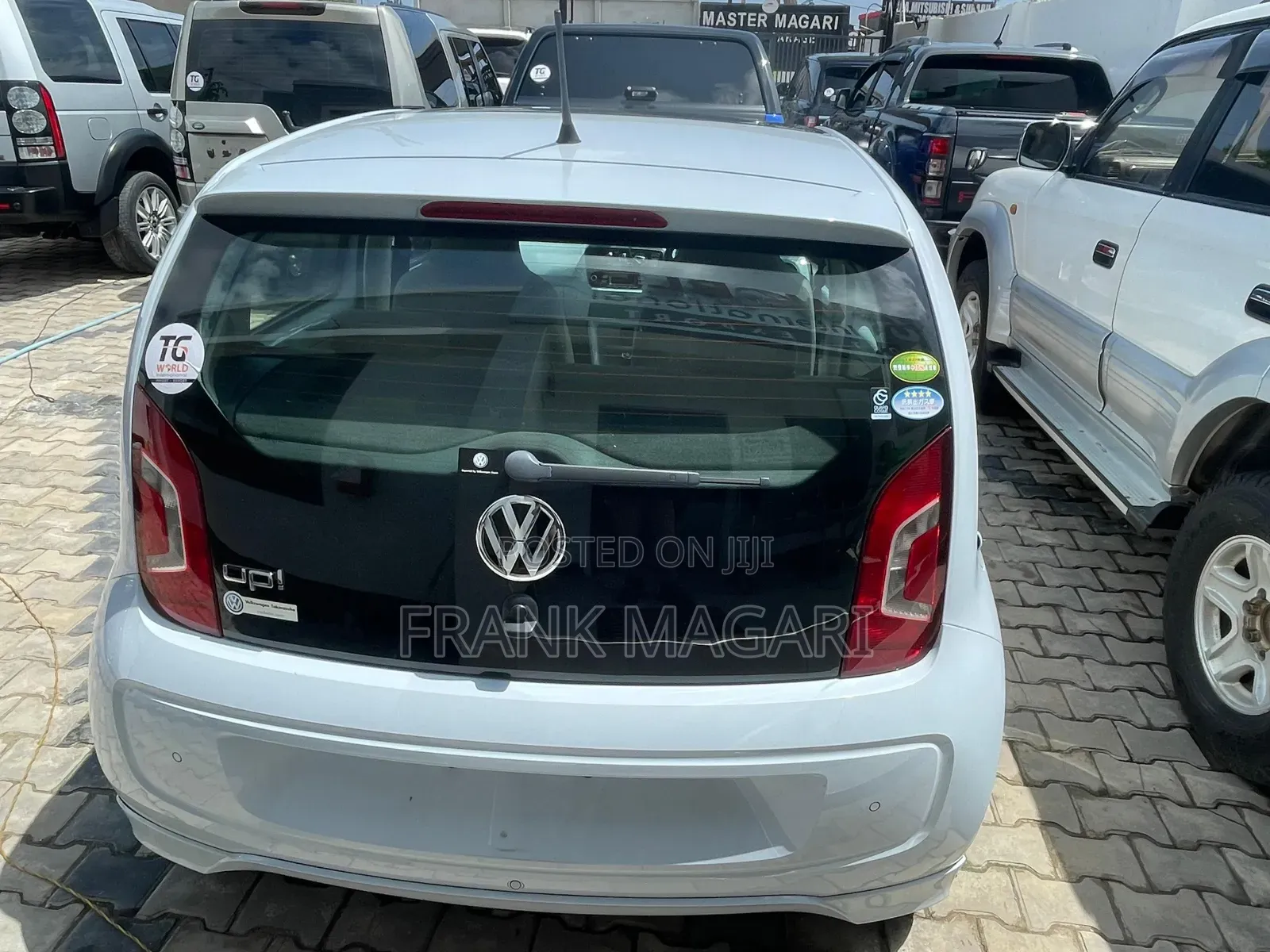 Volkswagen Up 2013 Blue