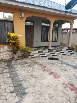 4bdrm House in Zinga for sale