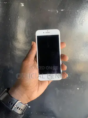 Apple iPhone 7 32 GB Pink