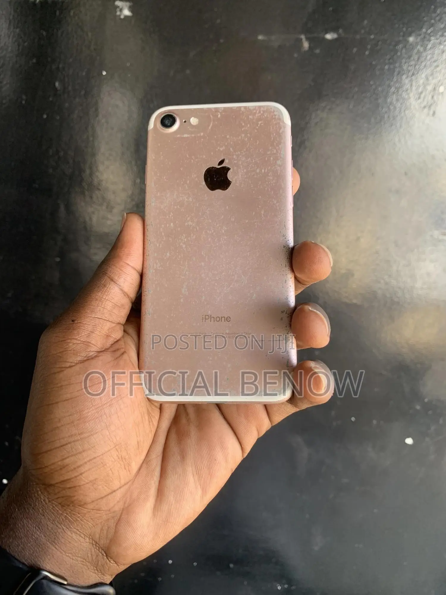 Apple iPhone 7 32 GB Pink