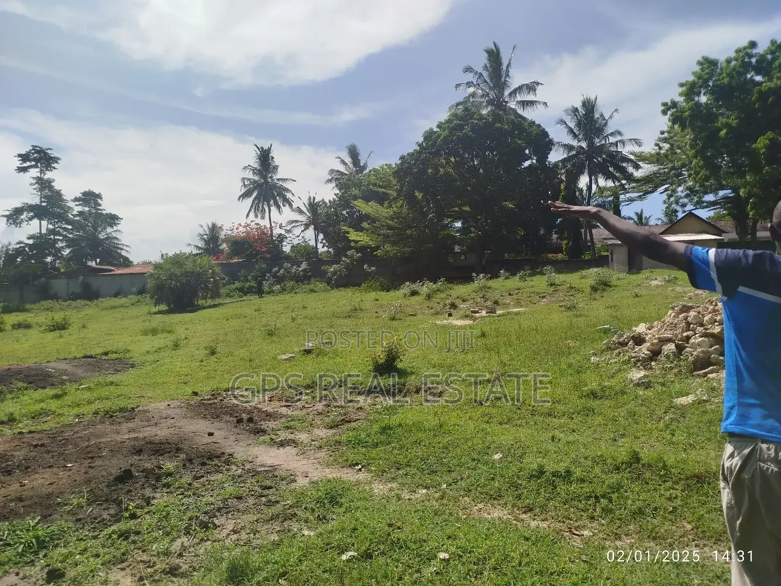 Plot for Sale at Salasala