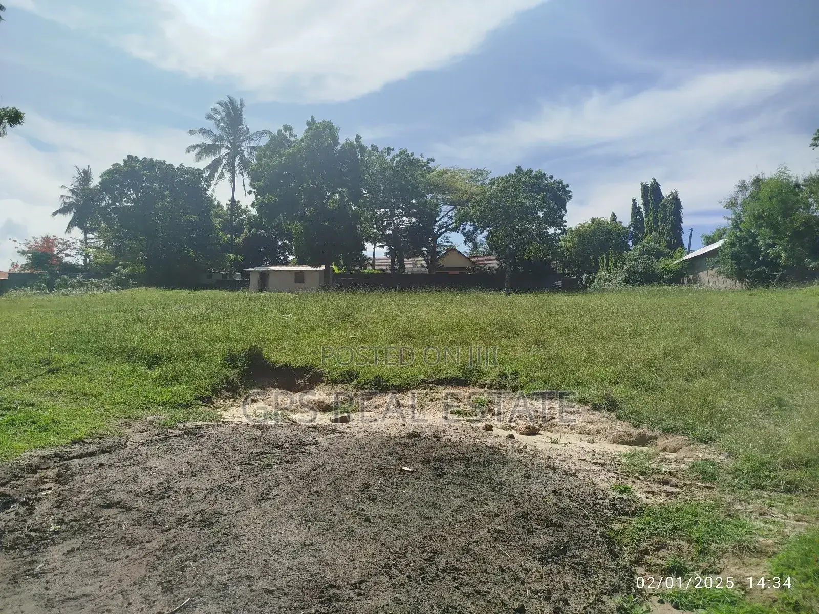 Plot for Sale at Salasala