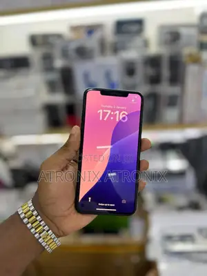 New Apple iPhone 11 Pro Max 256 GB Black
