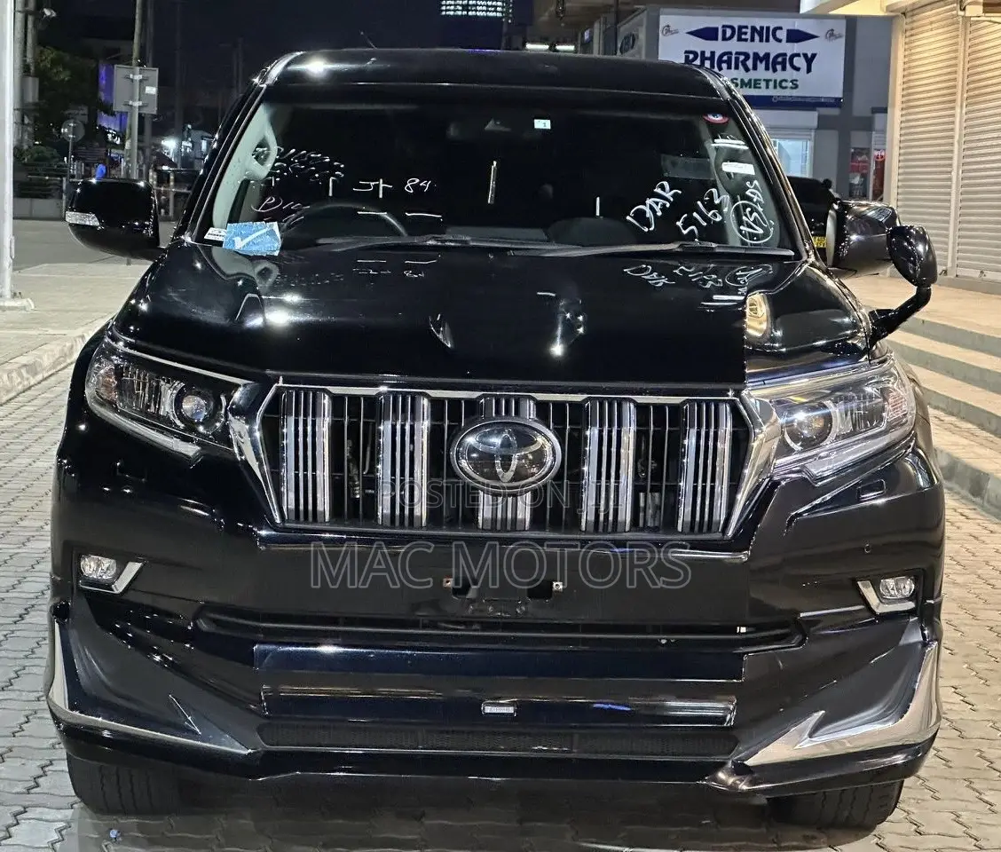 Toyota Land Cruiser Prado 2018 Black