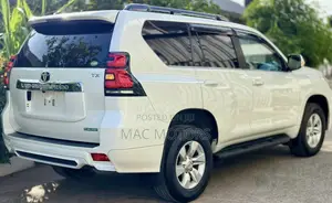 Toyota Land Cruiser Prado 2.8 2019 White