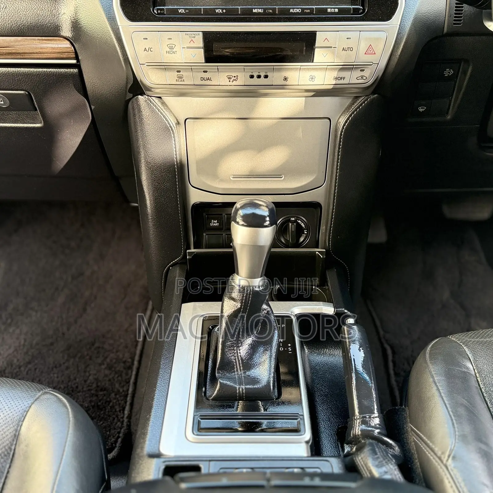 Toyota Land Cruiser Prado 2.8 2019 White