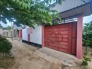 3bdrm House in Kisemvule, Ilala for sale