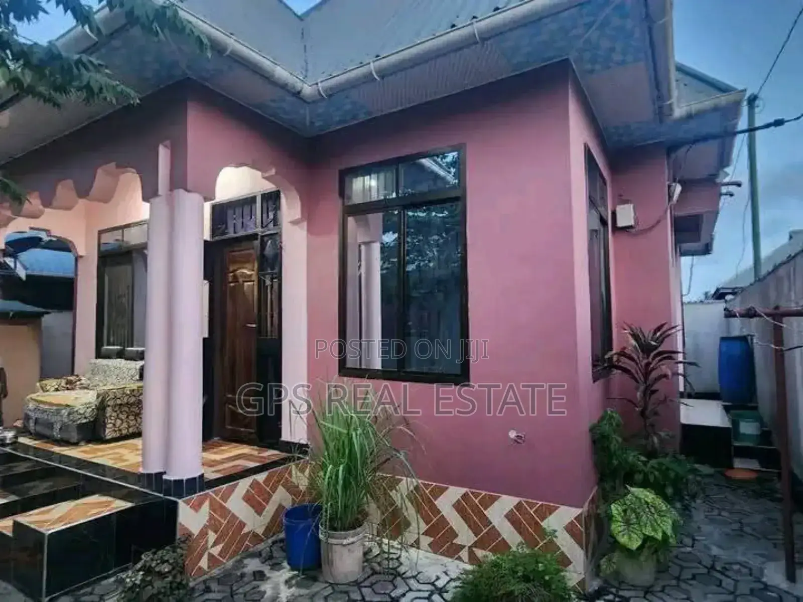 3bdrm House in Kisemvule, Ilala for sale