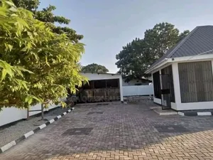 3bdrm House in Msasani for rent