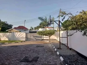 3bdrm House in Msasani for rent