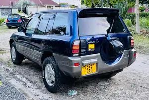 Toyota RAV4 Cabriolet 1998 Blue