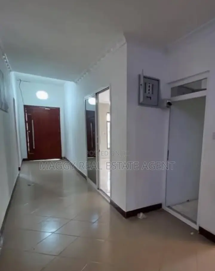 3bdrm Apartment in Ununio Beach, Kunduchi for rent