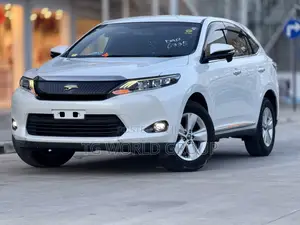 Toyota Harrier 2.0 2014 White